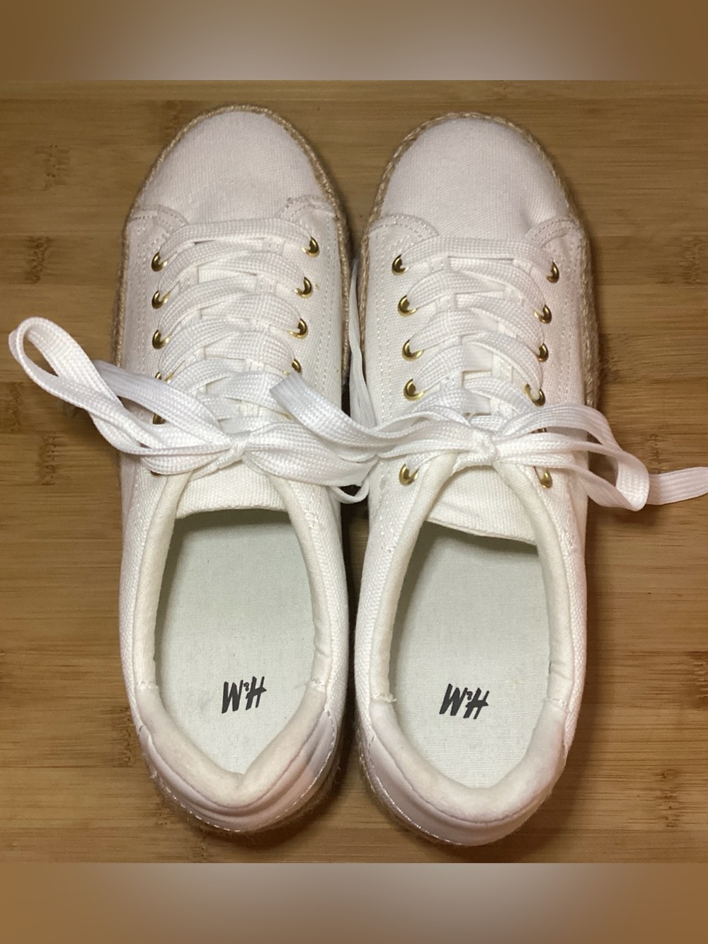 H&M Women’s Espadrille White Canvas Sneakers Size 8